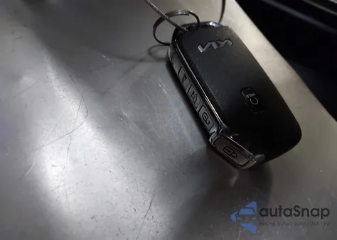 2025 Kia Sportage X-Pro Prestige z USA, uszkodzony, nr VIN 5XYK7CDF1SG280979